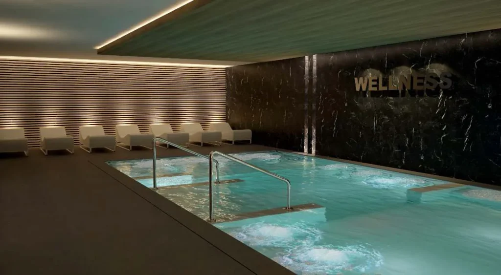 Hydromassage pool in a wellness area